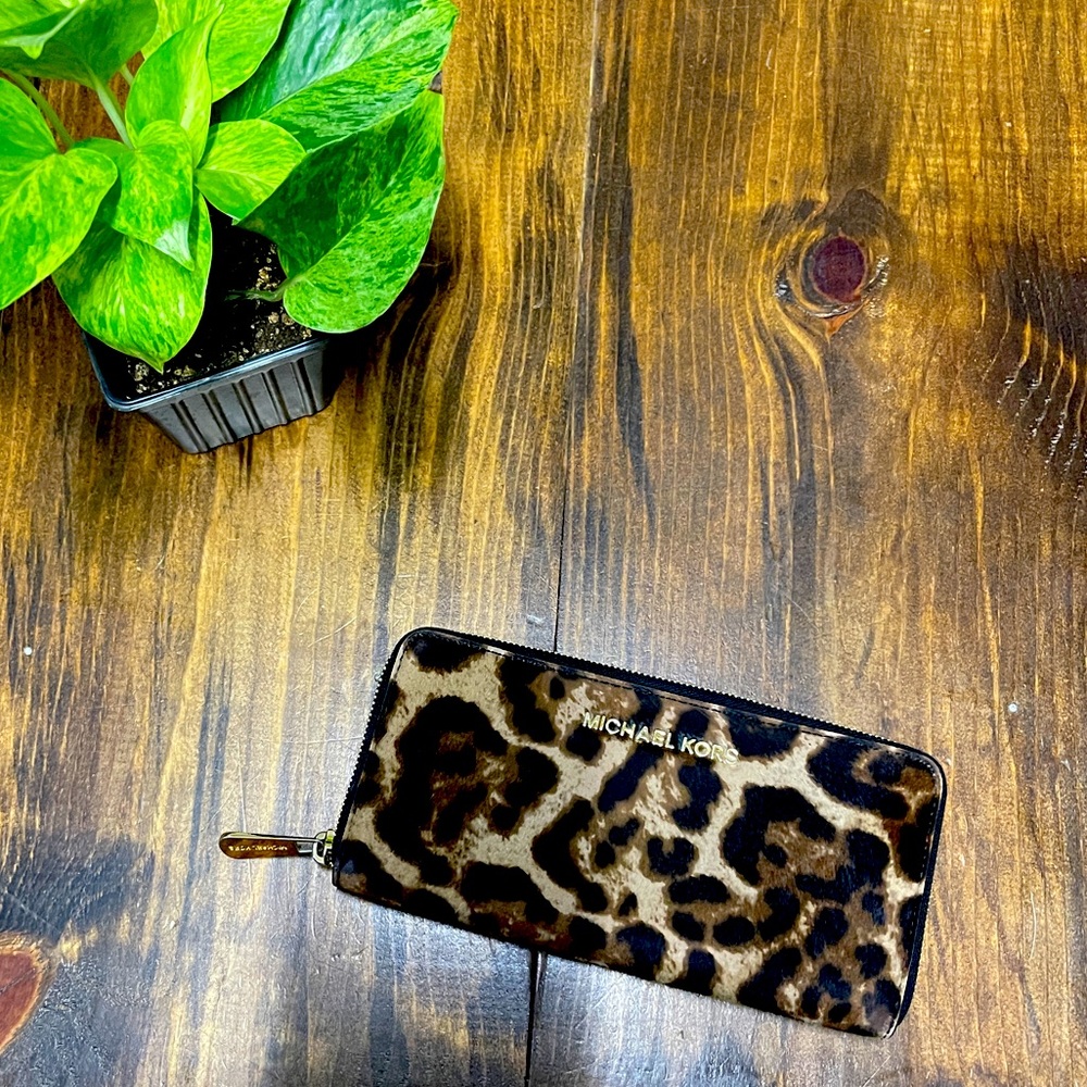 Michael Kors Brown Black Calf Hair Cheetah Print Leather Zip Wallet